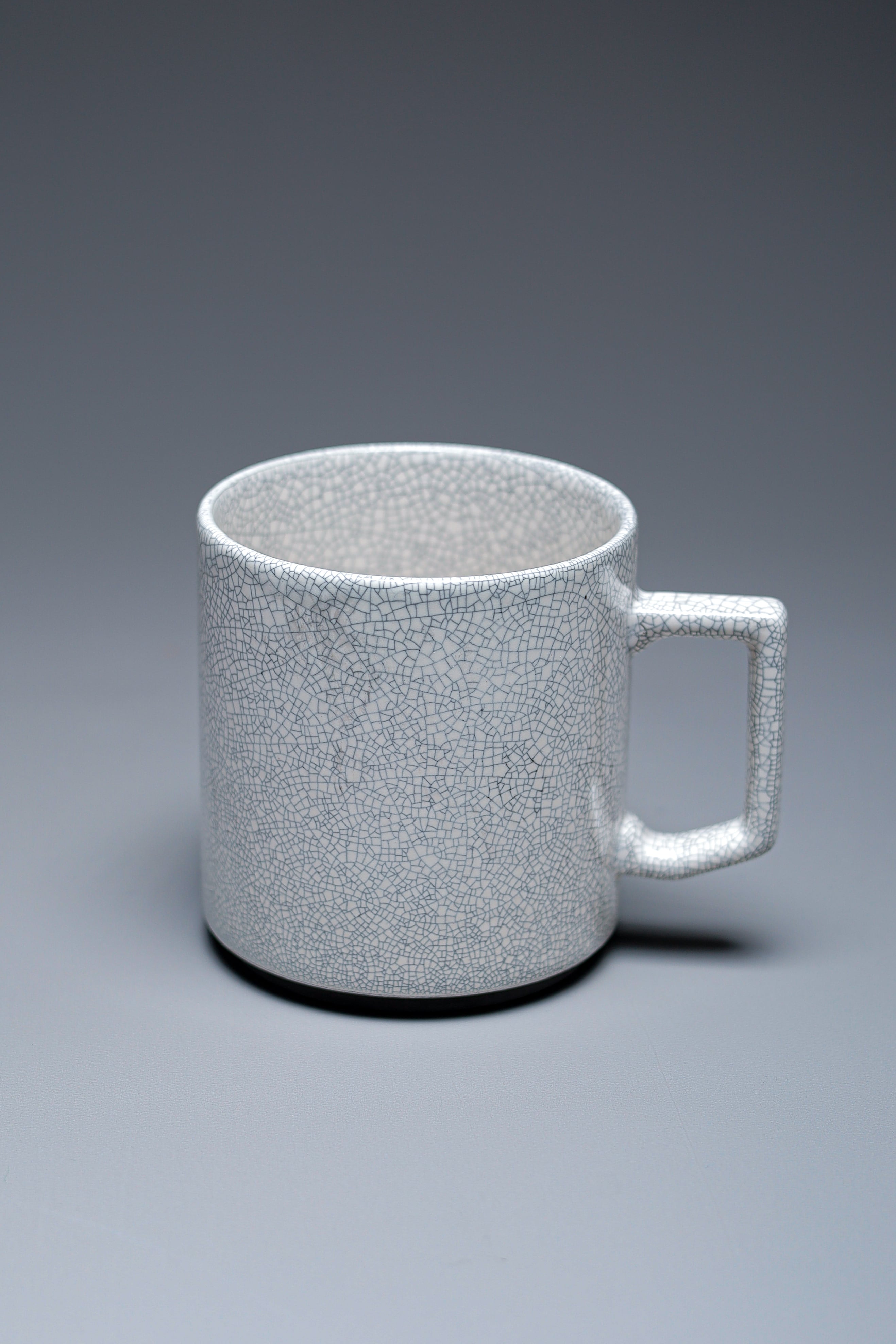 G-E-N stackable mug -syrup white-