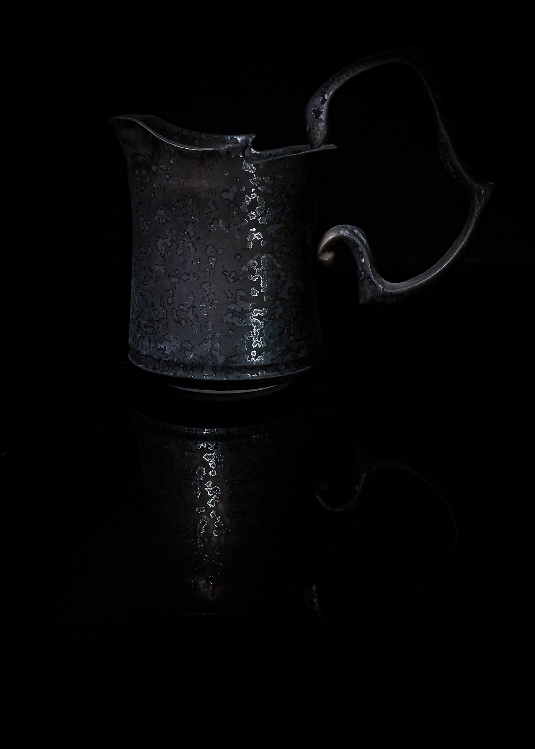 pitcher L -黒煌-