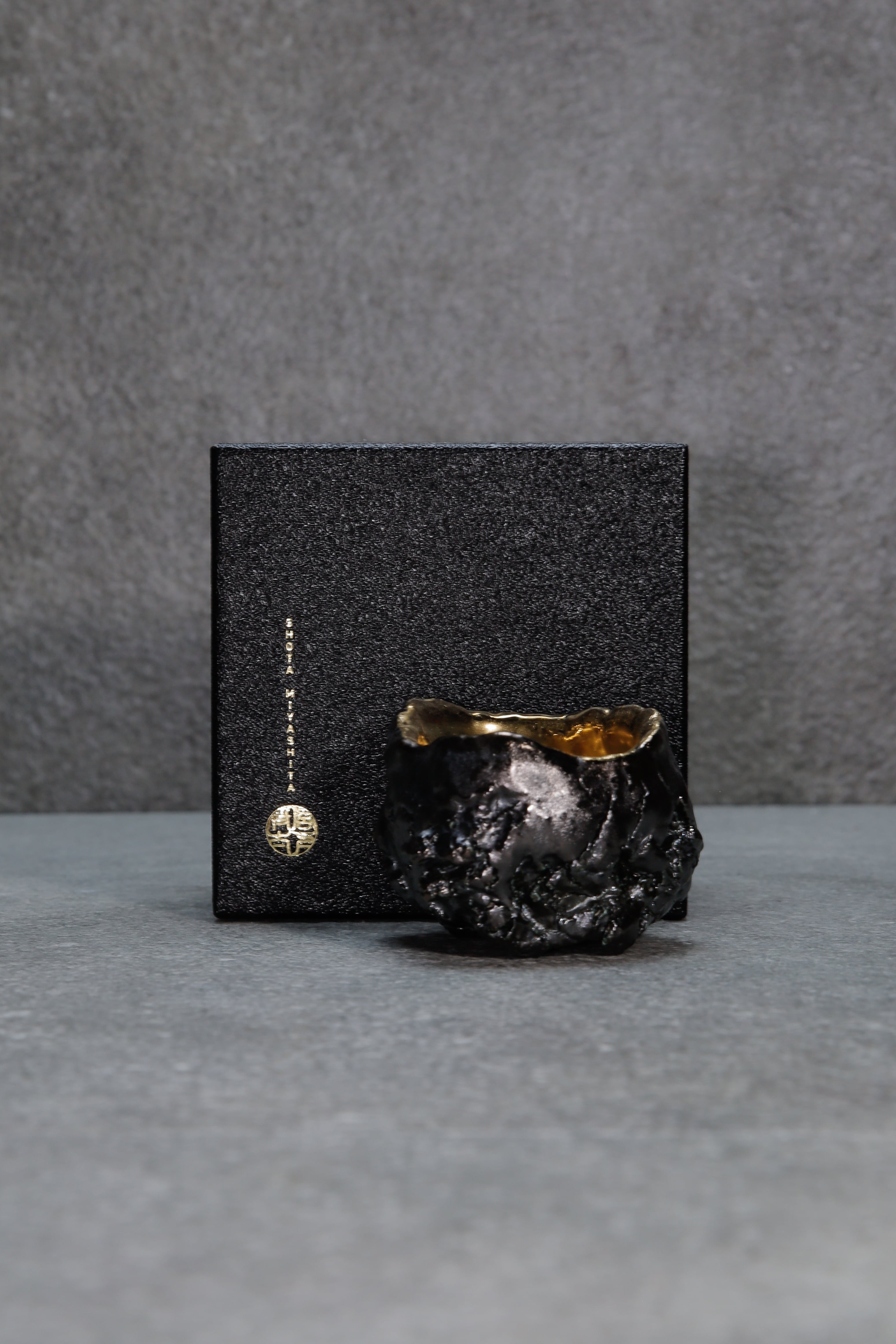 手捻盃 -黒煌- LUXURY BOX SET
