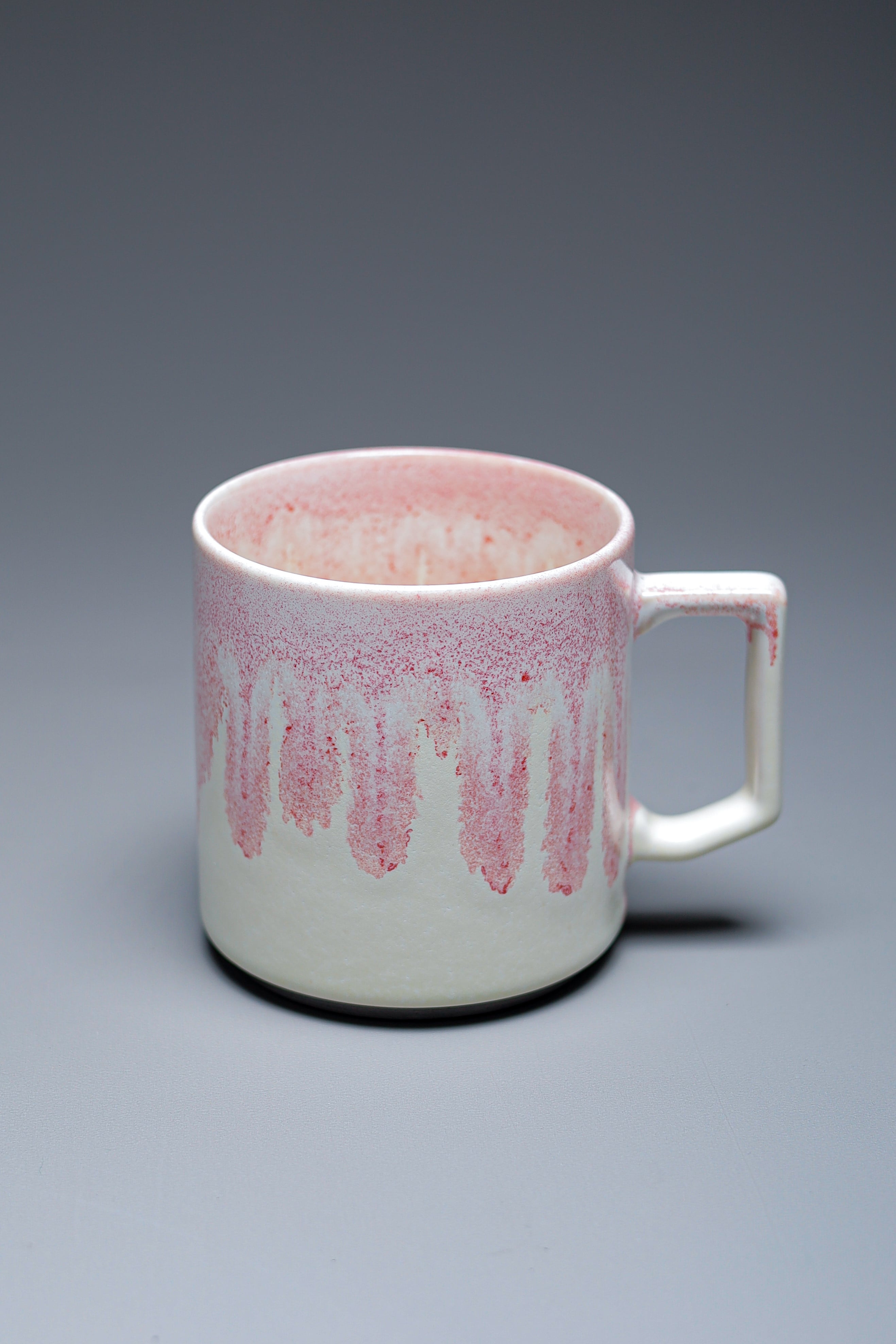 G-E-N stackable mug -melty red-